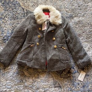 Little girls coat size 7-8. Super cute